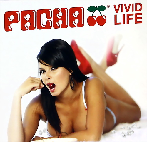 Pacha Vivid Life