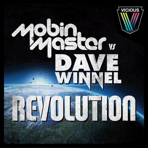 Mobin Master vs. Dave Winnel – Revolution