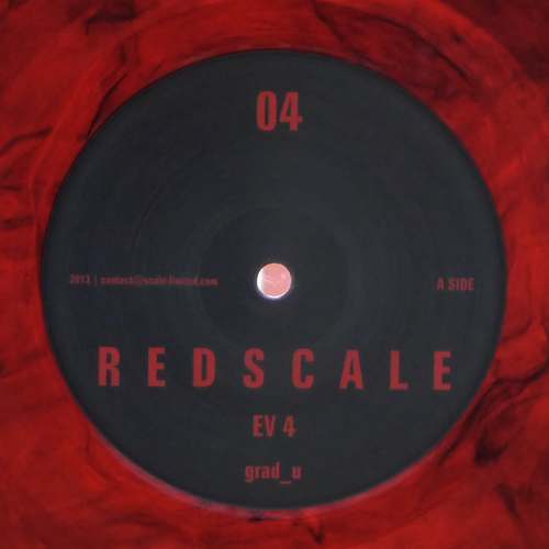 Grad_U – Redscale 04
