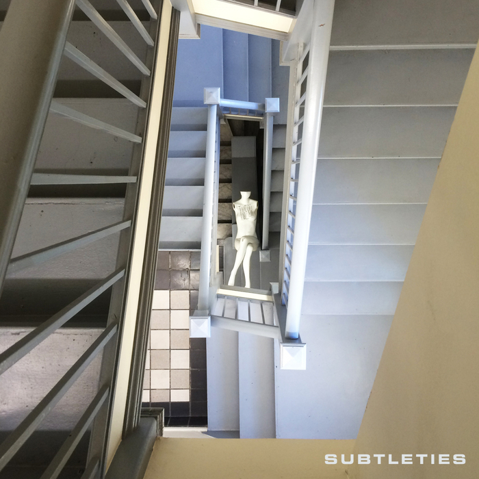 Tuxedo Gleam – Subtleties
