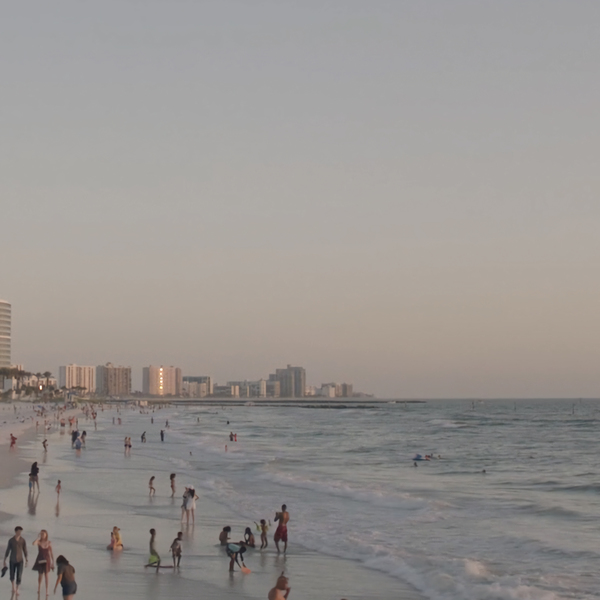 HTRK – Over The Rainbow