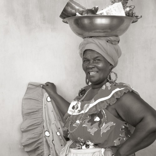 Mollono Bass feat. Ava Asante – Mamazita