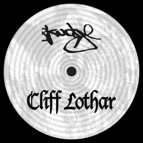 Cliff Lothar – SKUDGE WHITE 05