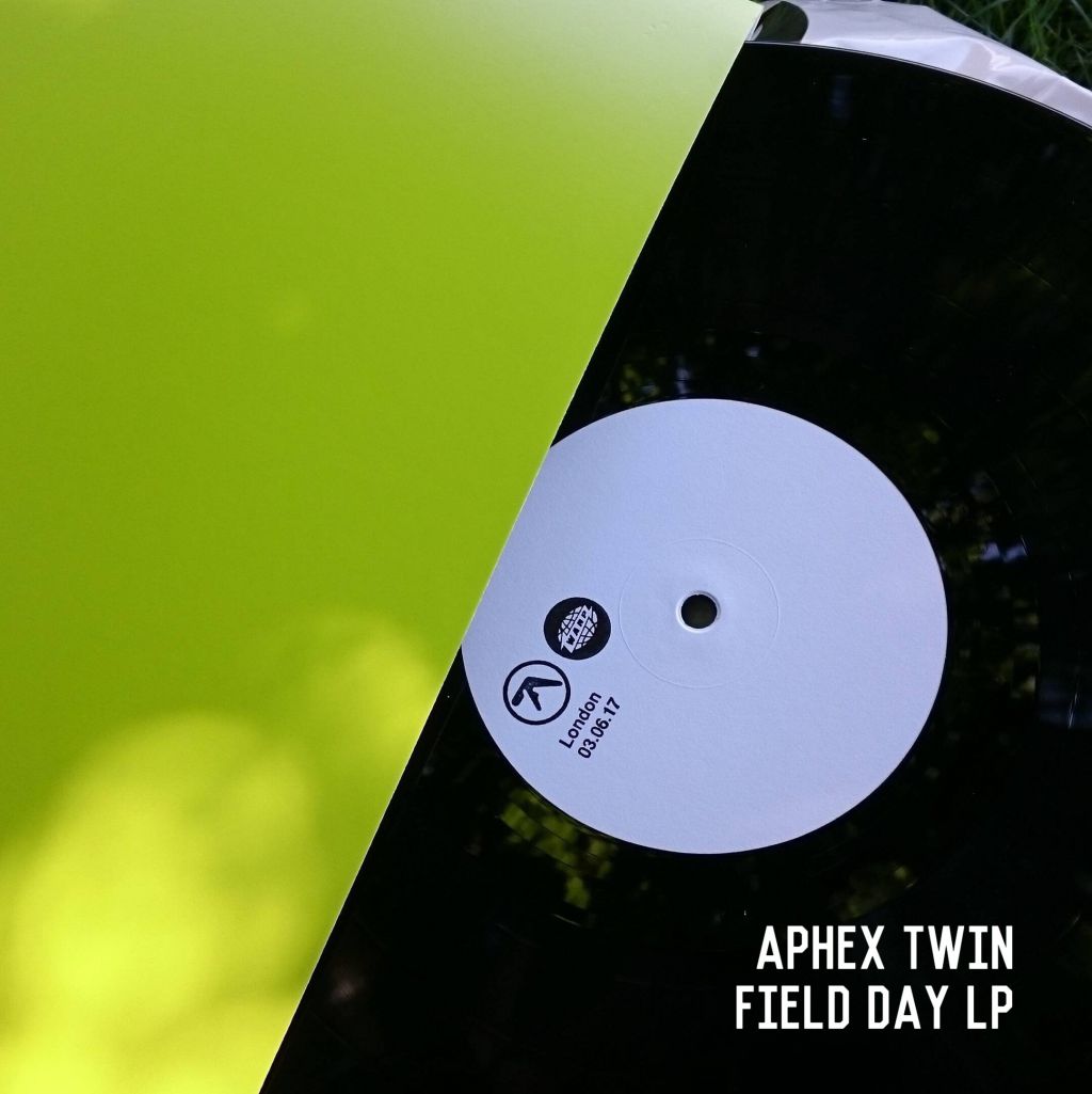 Aphex Twin – Field Day