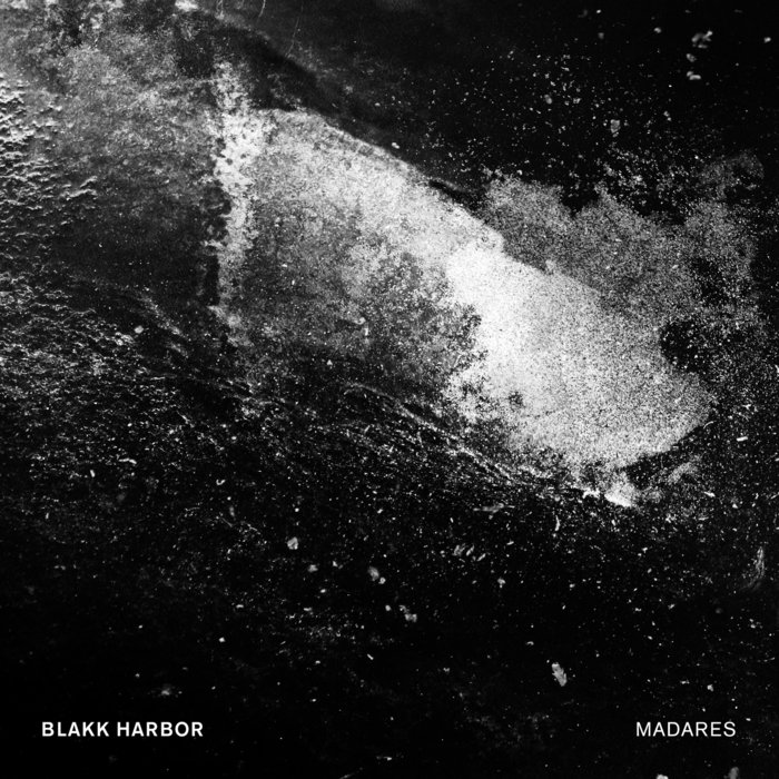 Blakk Harbor – Madares