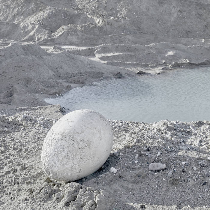 Xuri – Bedlam of Salt