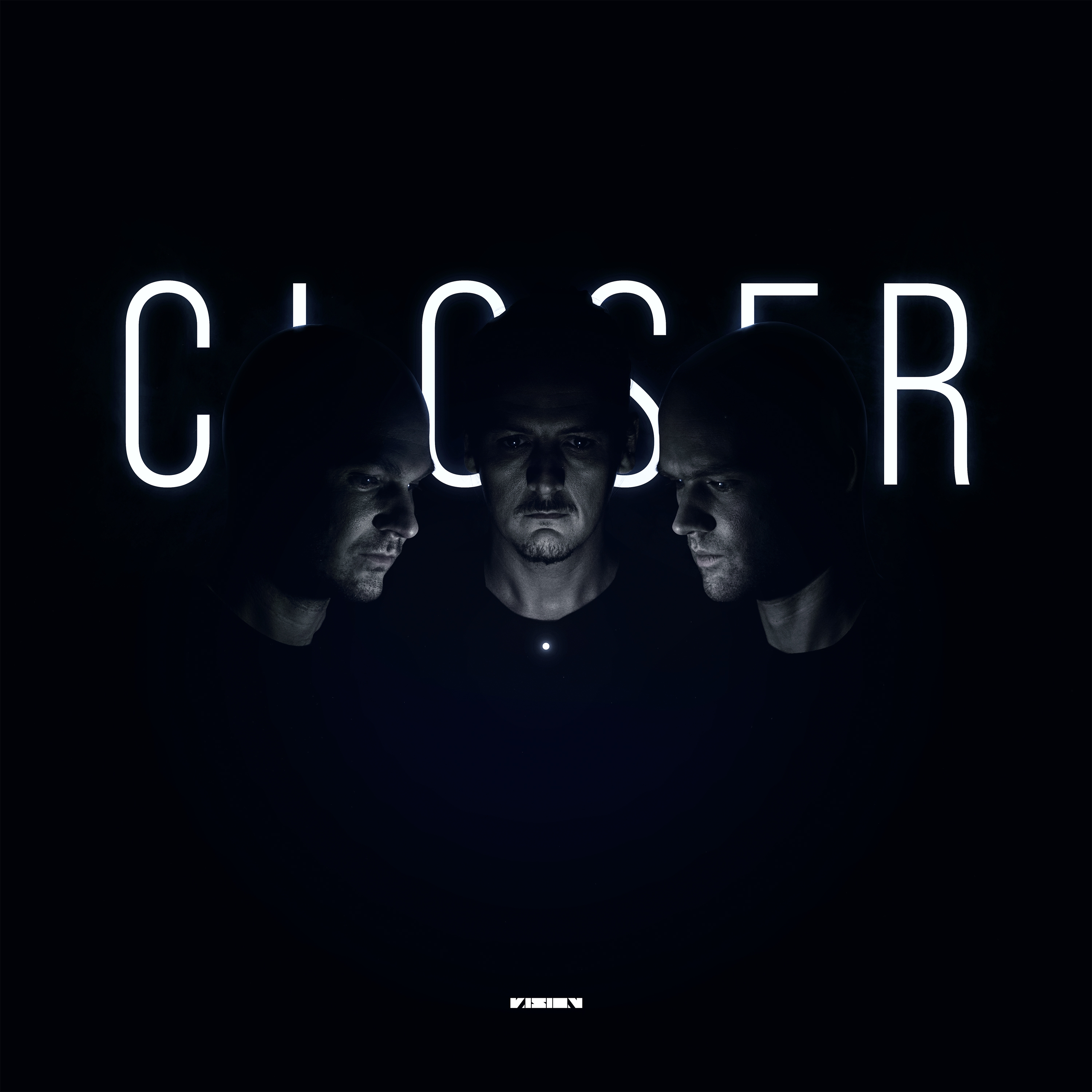 Noisia – Closer