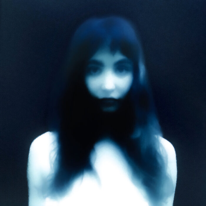 Ece Era – Bedside Tunes (Lights On)